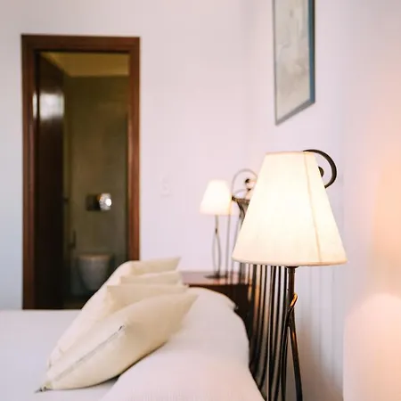 Akrotiri Hotel Maltezana