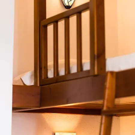 Akrotiri Hotel Maltezana