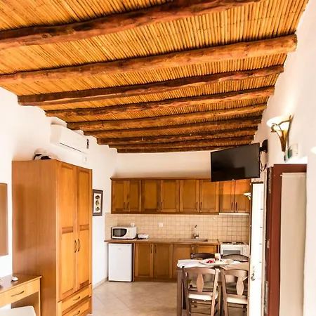Akrotiri Μαλτεζάνα