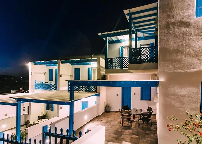 Akrotiri Otel